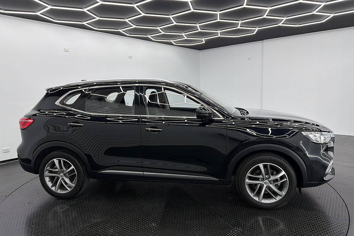 2021 MG HS Essence SAS23