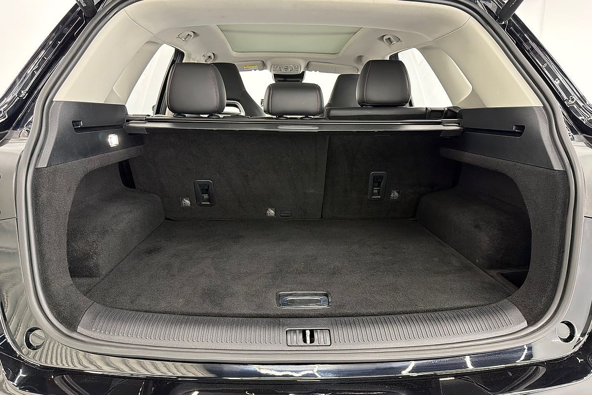 2021 MG HS Essence SAS23