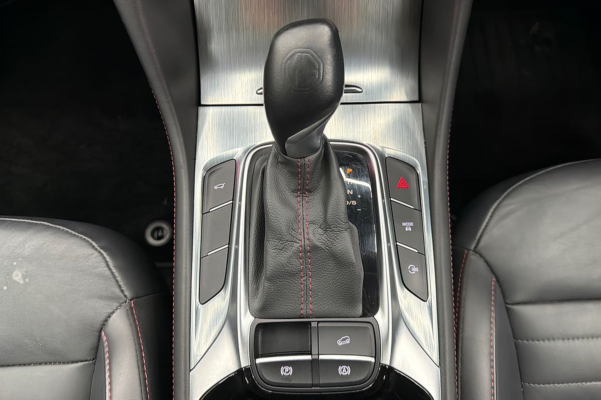 2021 MG HS Essence SAS23