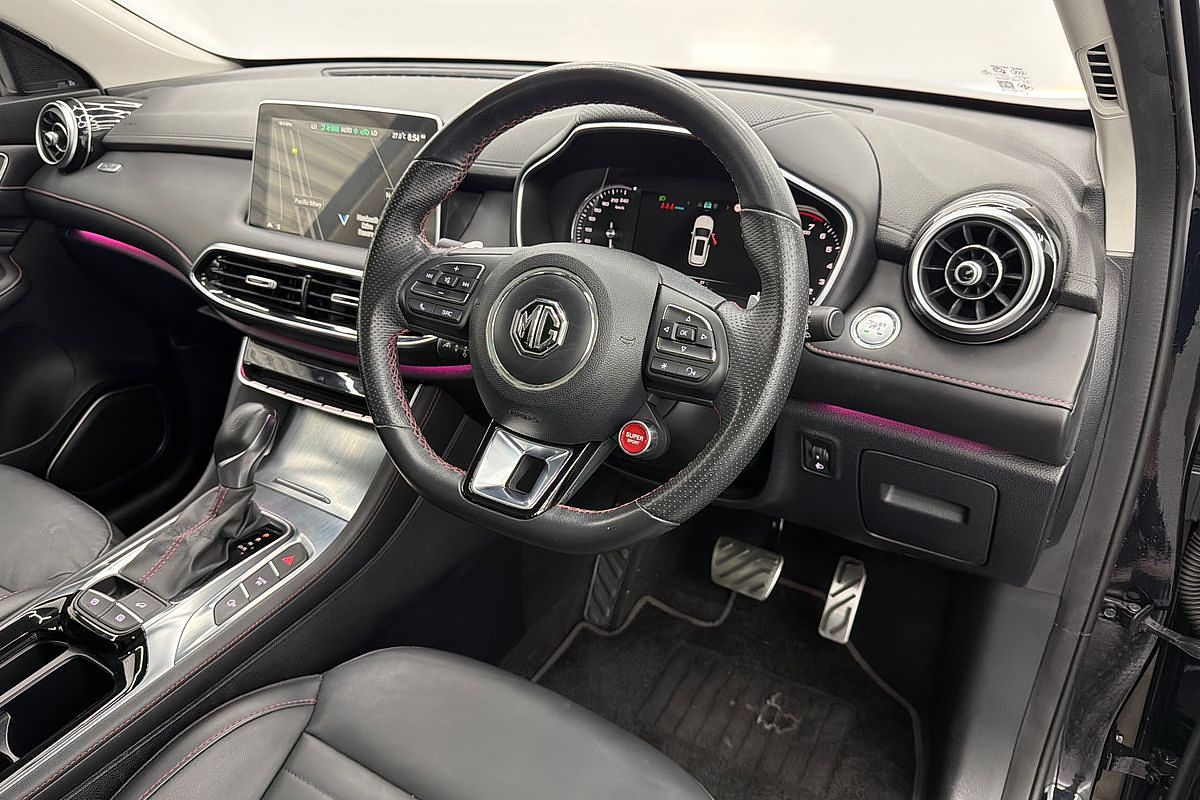 2021 MG HS Essence SAS23