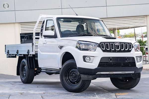 2022 Mahindra PIK-UP S6+