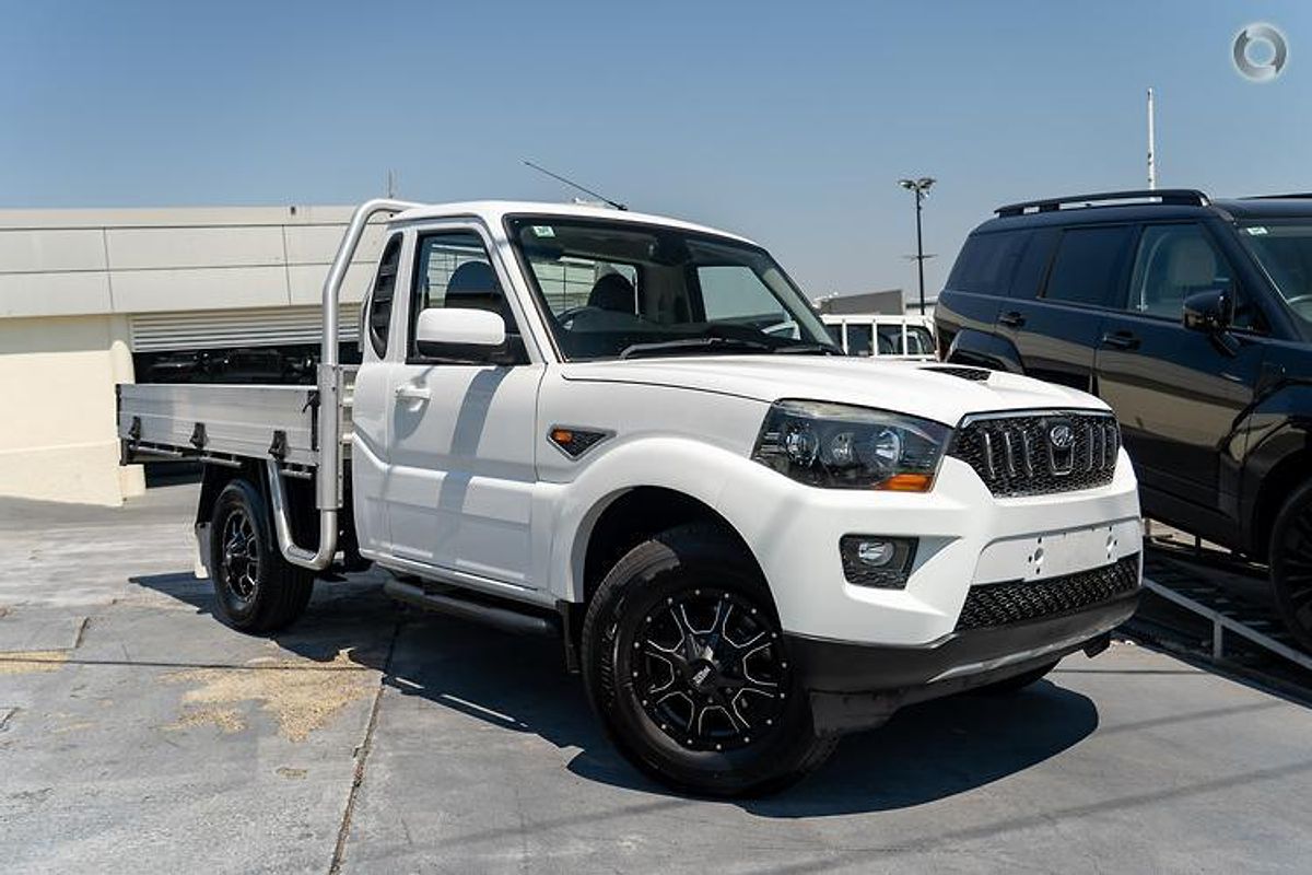 2020 Mahindra PIK-UP S6+