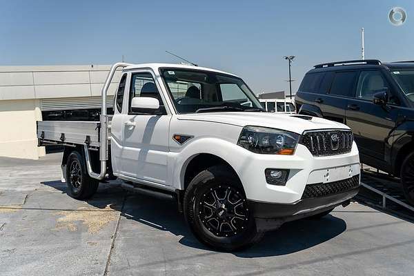 2020 Mahindra PIK-UP S6+