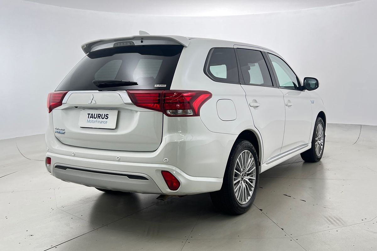 2021 Mitsubishi Outlander PHEV ES ZL