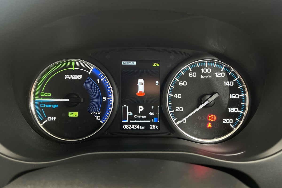 2021 Mitsubishi Outlander PHEV ES ZL