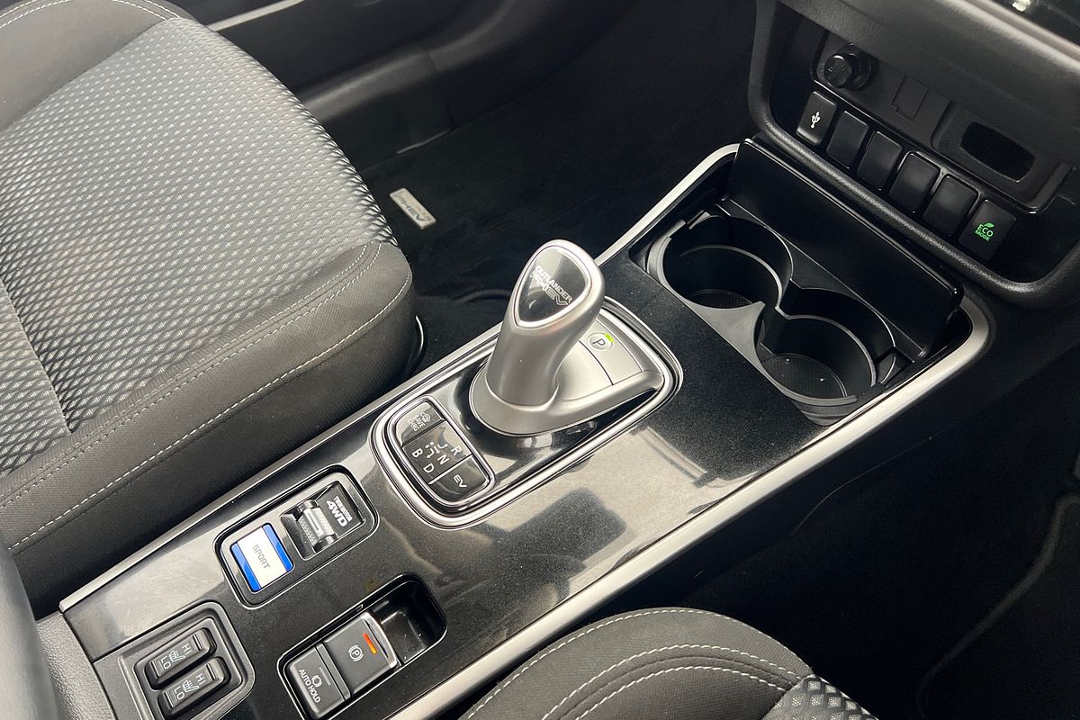 2021 Mitsubishi Outlander PHEV ES ZL