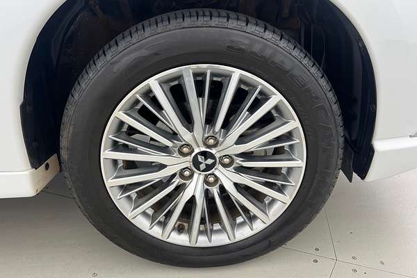 2021 Mitsubishi Outlander PHEV ES ZL thumb-18