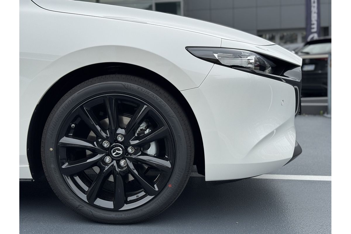 R 6AUTO HATCH G25 EVOLVE SP VISION R 6AUTO HATCH G25 EVOLVE SP VISION