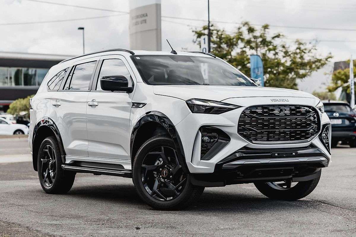 2025 Isuzu MU-X X-TERRAIN