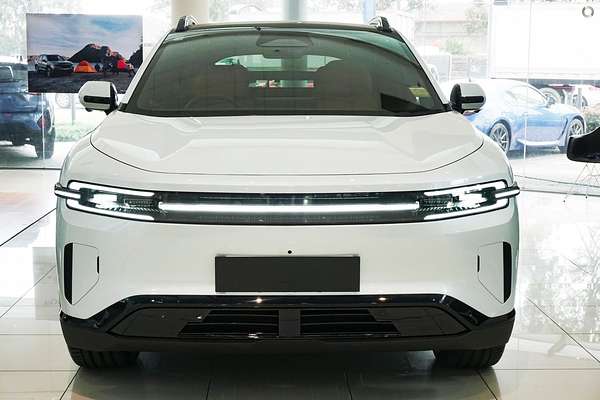 2025 Deepal E07 Performance