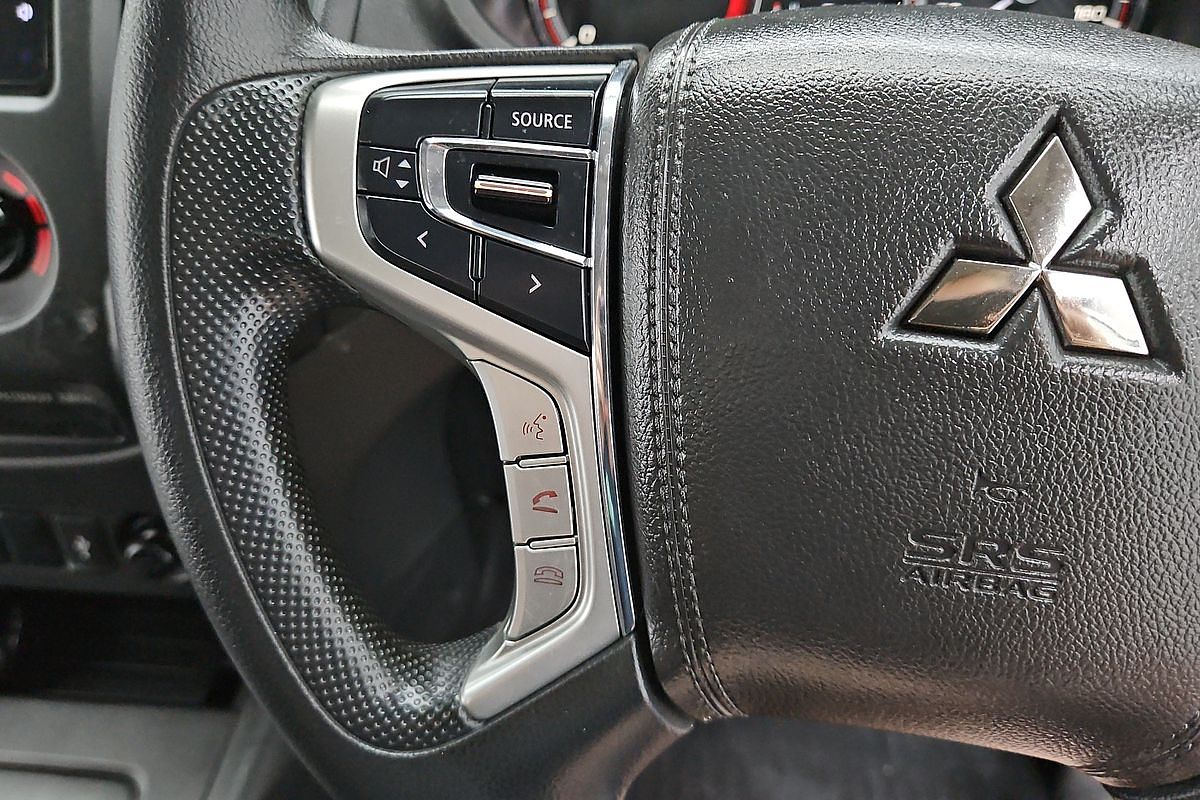 2022 Mitsubishi Triton GLX MR 4X4