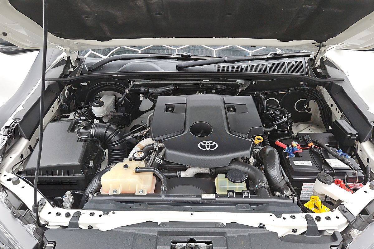 2021 Toyota Hilux SR GUN126R 4X4