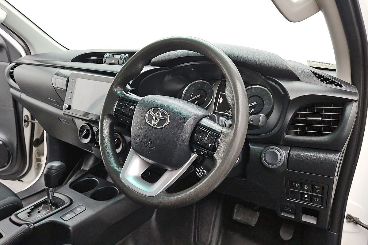 2021 Toyota Hilux SR GUN126R 4X4