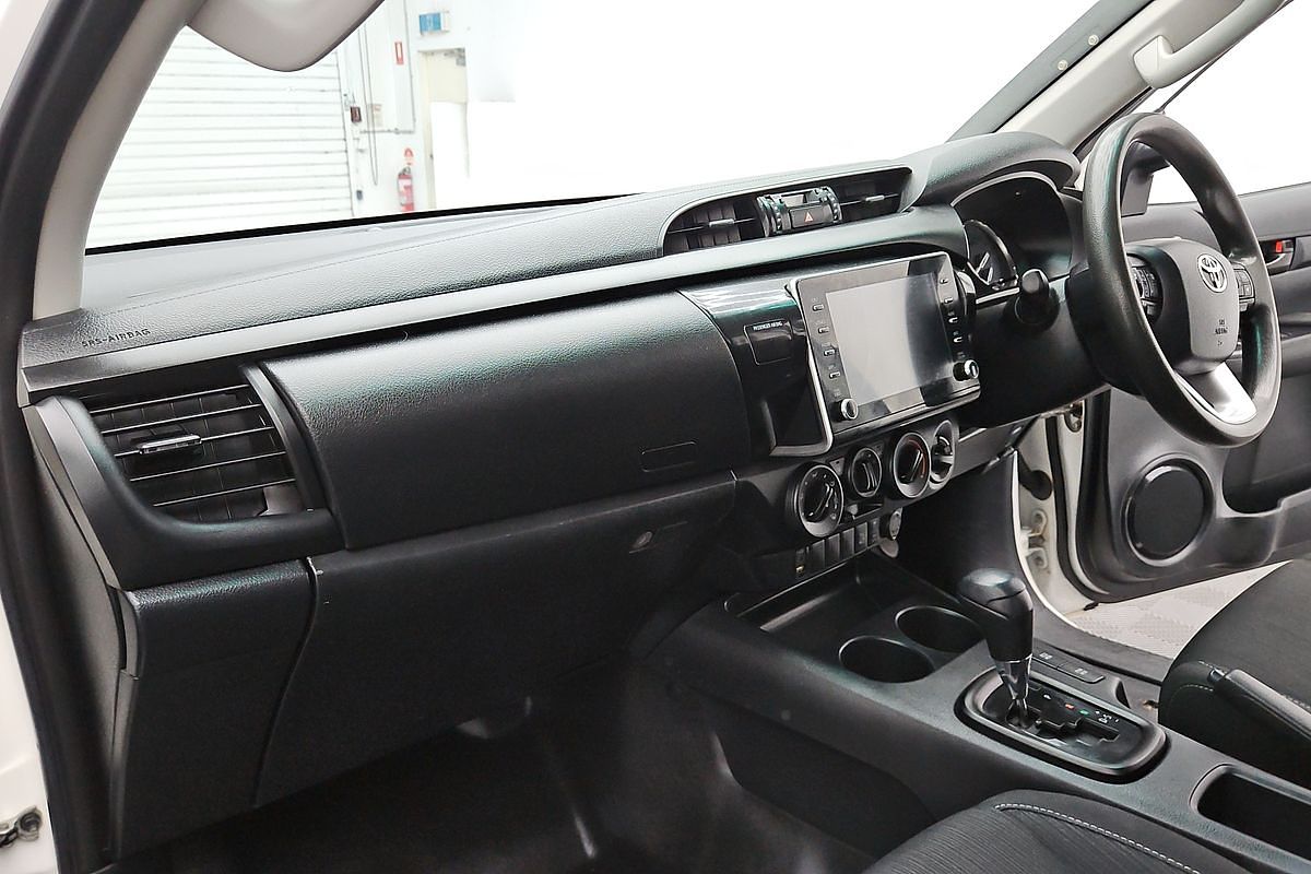 2021 Toyota Hilux SR GUN126R 4X4