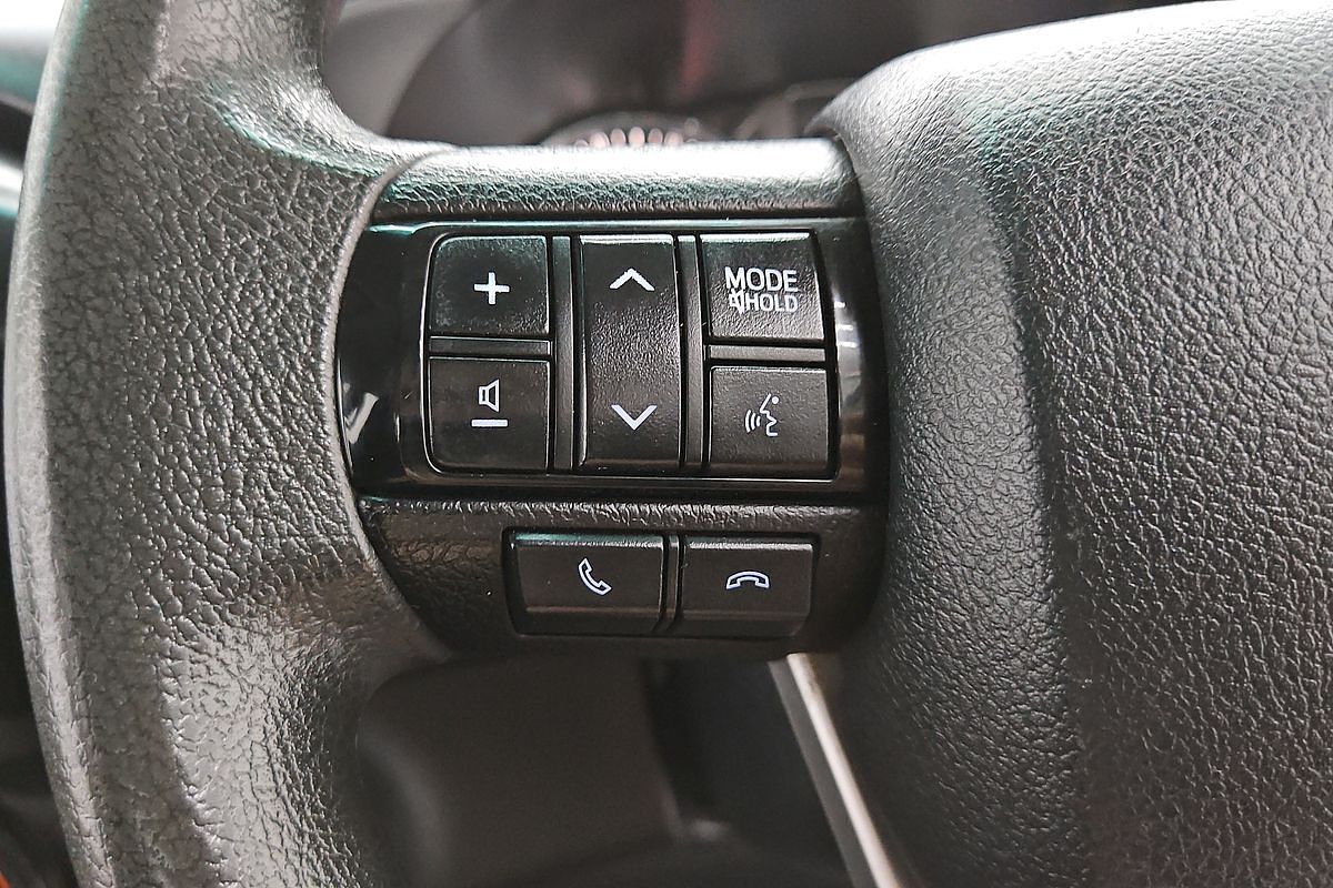 2021 Toyota Hilux SR GUN126R 4X4