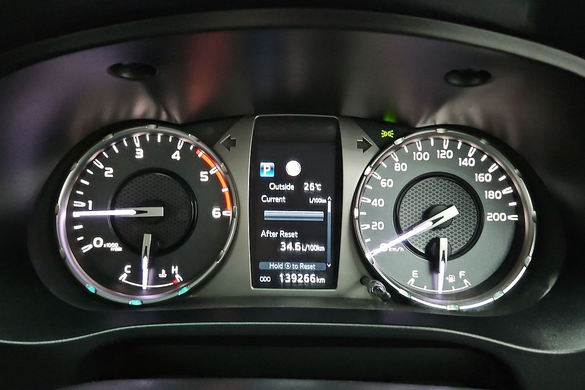 2021 Toyota Hilux SR GUN126R 4X4