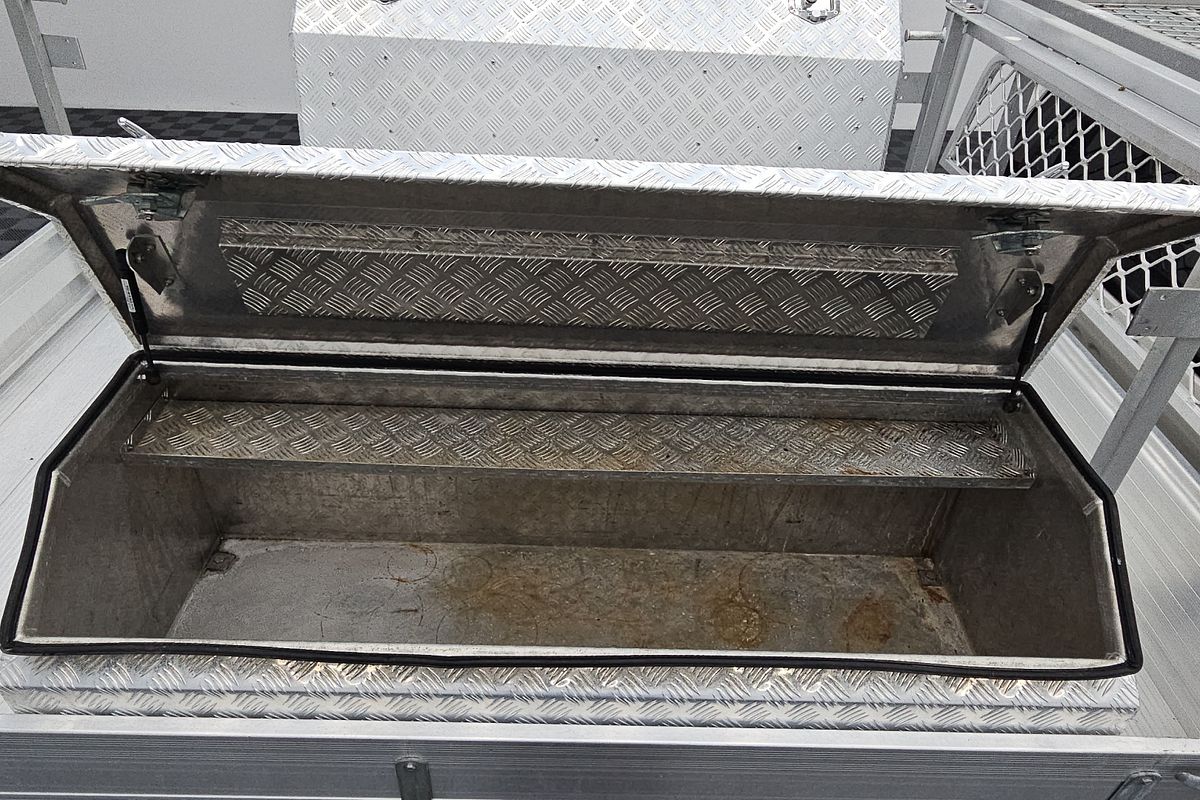 2020 Toyota Hilux Workmate TGN121R Rear Wheel Drive