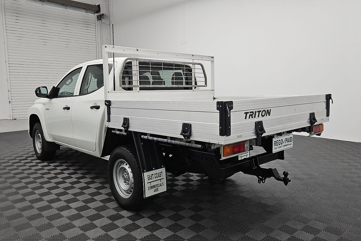2022 Mitsubishi Triton GLX MR 4X4