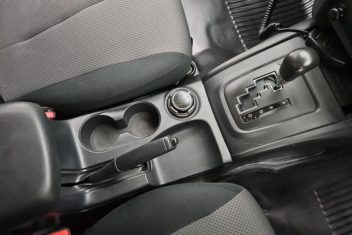 2022 Mitsubishi Triton GLX MR 4X4