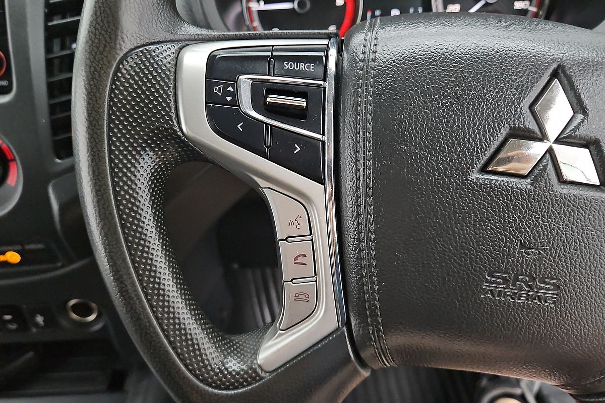 2022 Mitsubishi Triton GLX MR 4X4