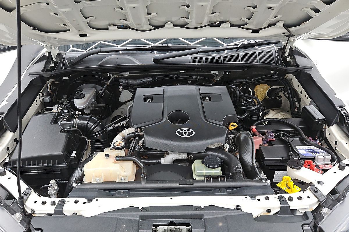 2021 Toyota Hilux SR GUN126R 4X4