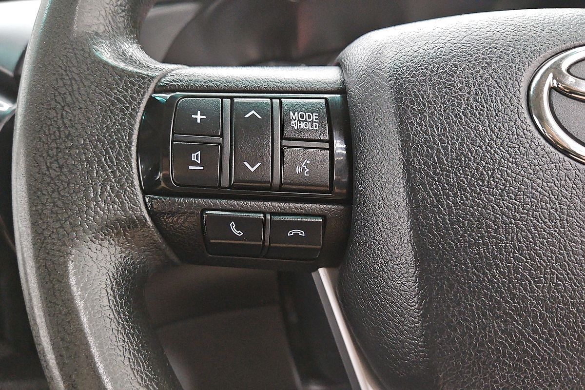 2021 Toyota Hilux SR GUN126R 4X4