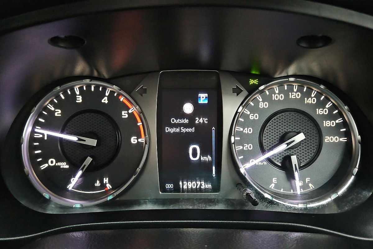 2021 Toyota Hilux SR GUN126R 4X4