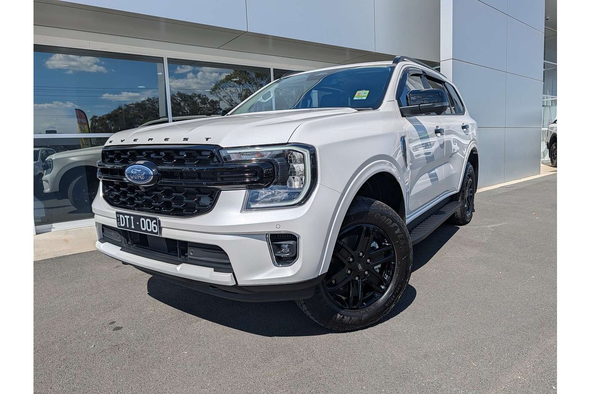2025 Ford Everest Black Edition 2.0L