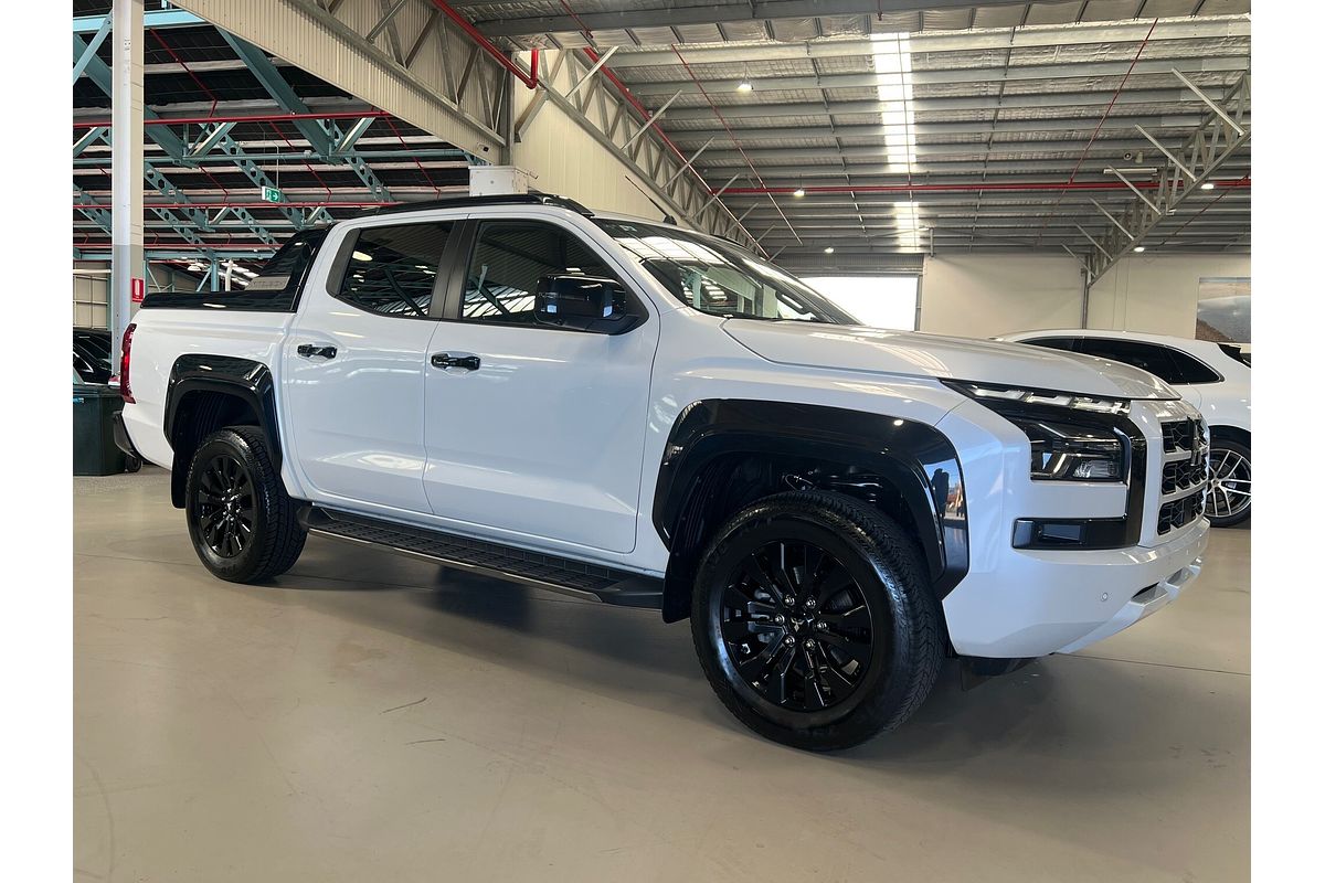 2024 Mitsubishi Triton GSR MV 4X4