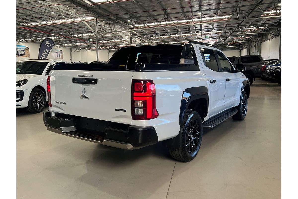 2024 Mitsubishi Triton GSR MV 4X4