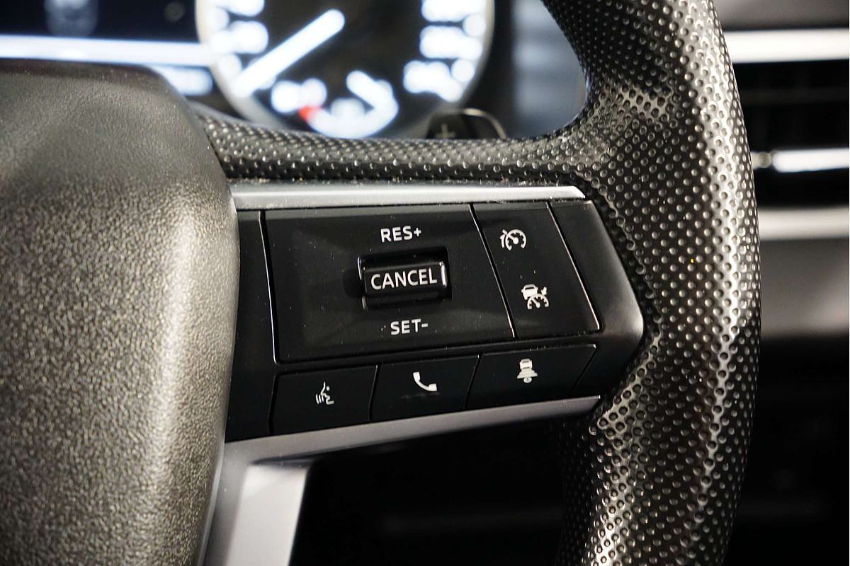 2023 Mitsubishi Outlander ES ZM