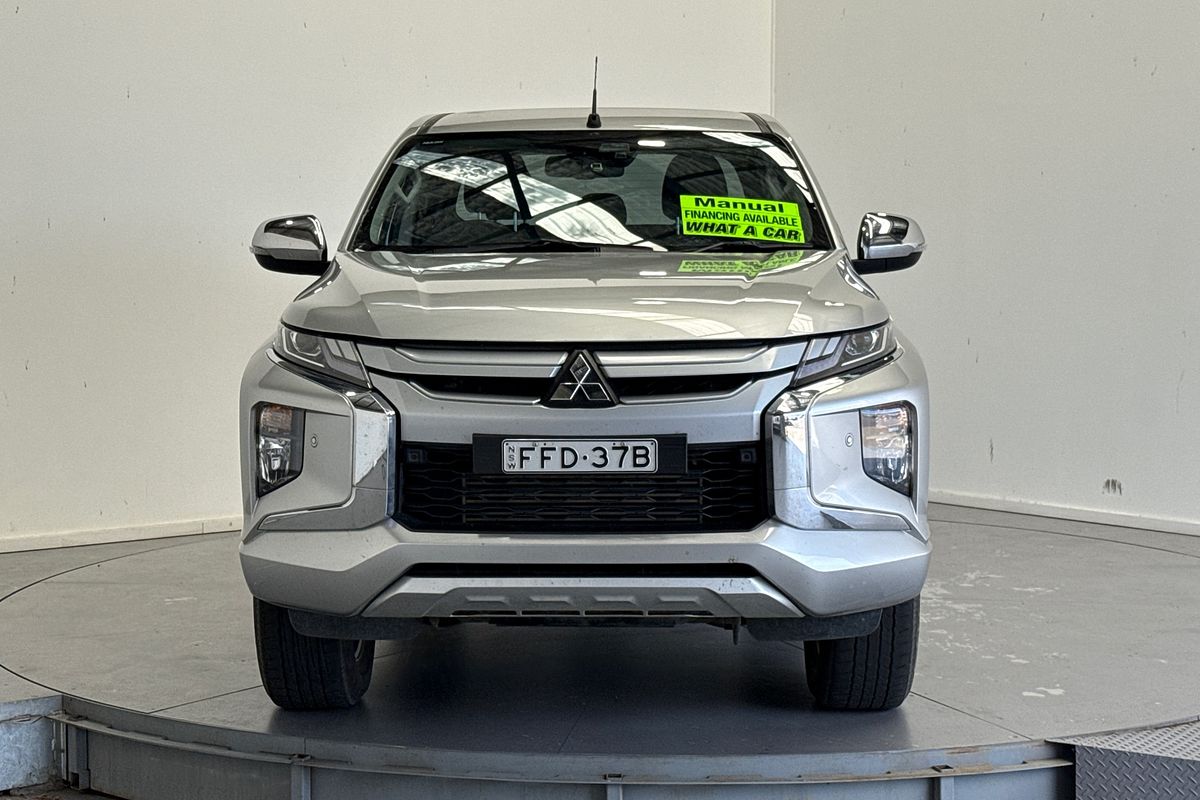 2023 Mitsubishi Triton GLS MR