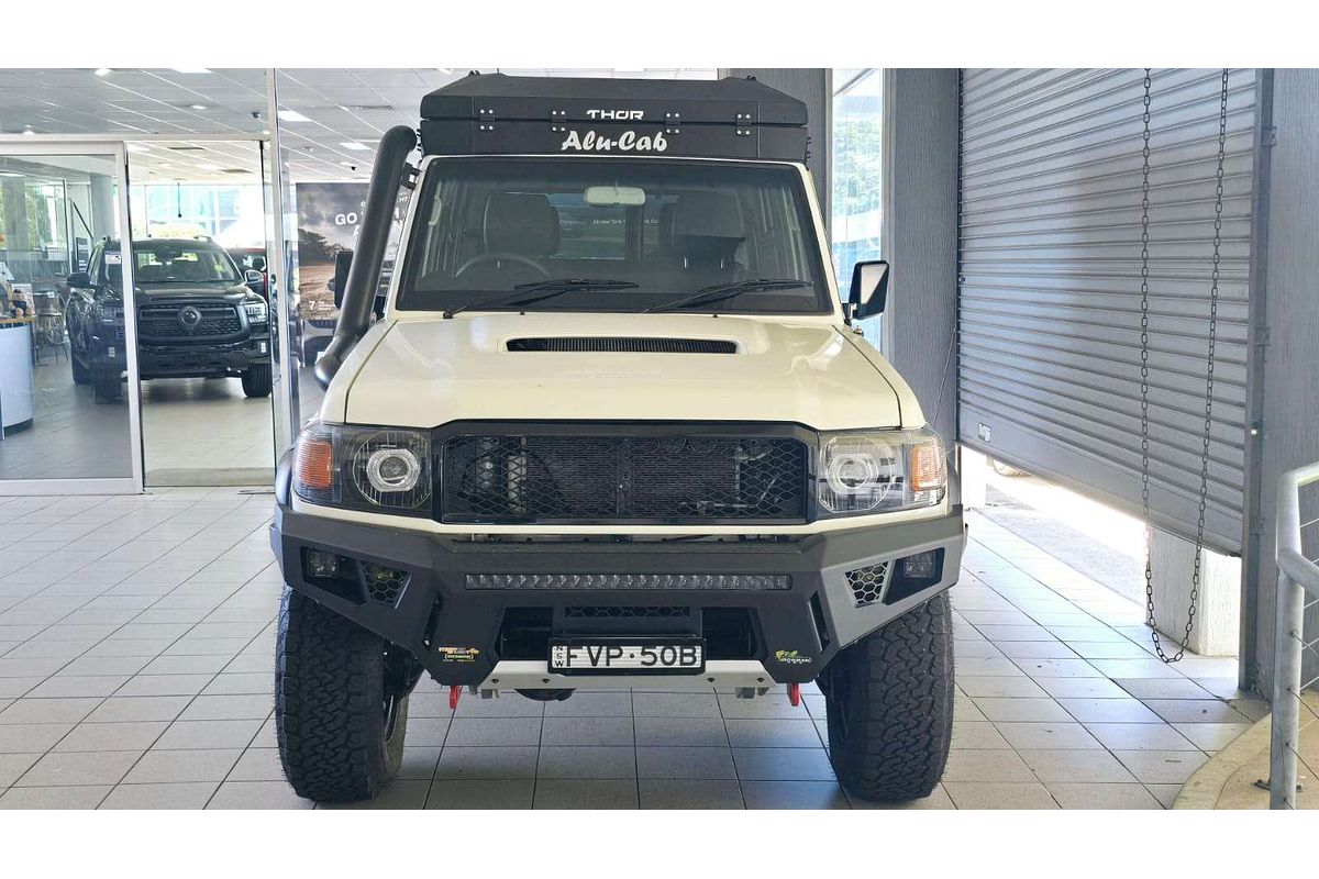 LANDCRUISER VDJ76R MY12 UPDATE WORKMATE (4x4) 4.5L DTV8 DIESEL TURBO F/INJ 5 SP MANUAL 4D WAGON 