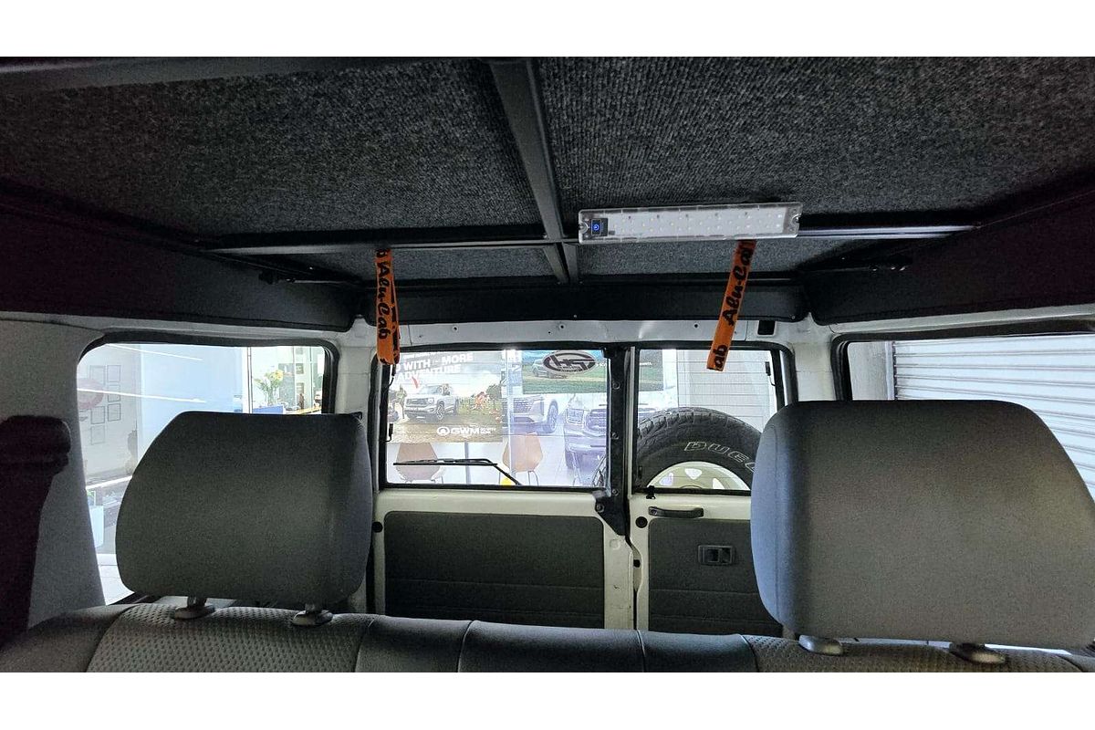 LANDCRUISER VDJ76R MY12 UPDATE WORKMATE (4x4) 4.5L DTV8 DIESEL TURBO F/INJ 5 SP MANUAL 4D WAGON 