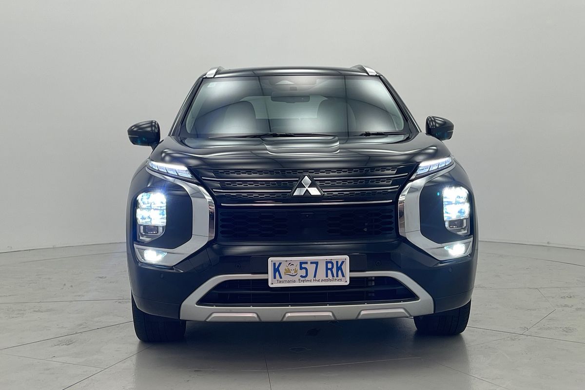 2022 Mitsubishi ZM Outlander EXCEED 2.5L CVT AWD 7ST 2022 Mitsubishi ZM Outlander EXCEED 2.5L CVT AWD 7ST