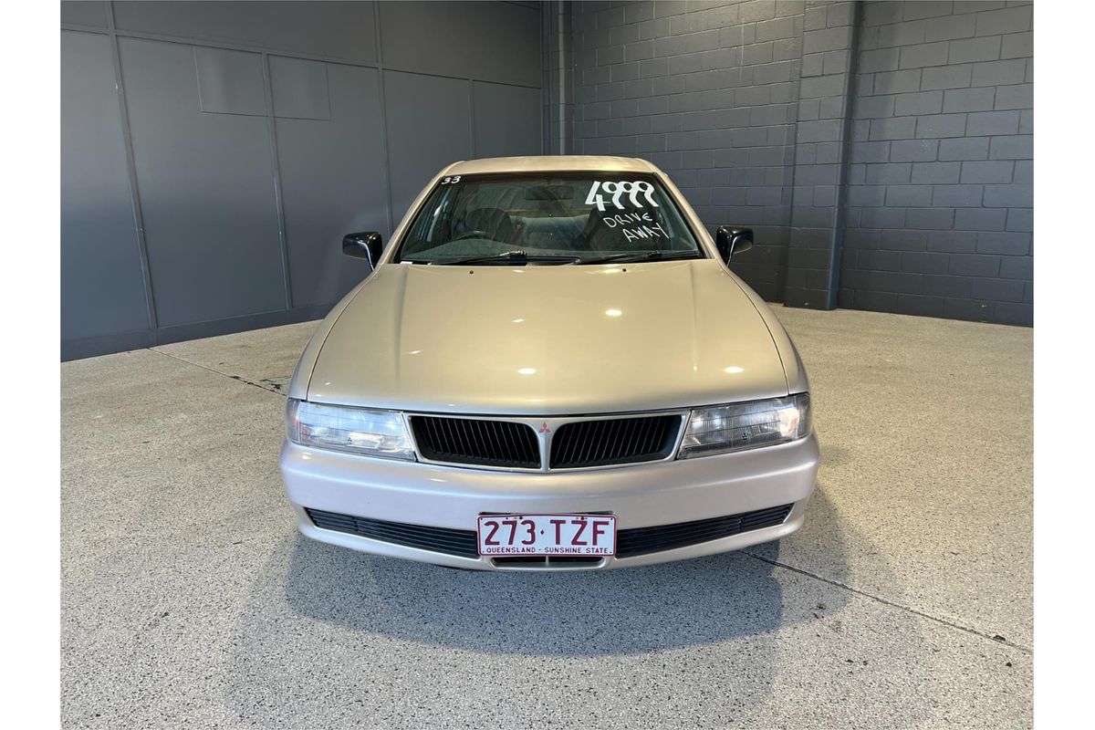 1996 Mitsubishi Magna Executive TE
