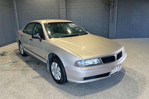 1996 Mitsubishi Magna Executive TE