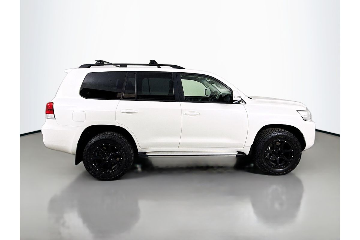 2020 Toyota Landcruiser GXL VDJ200R