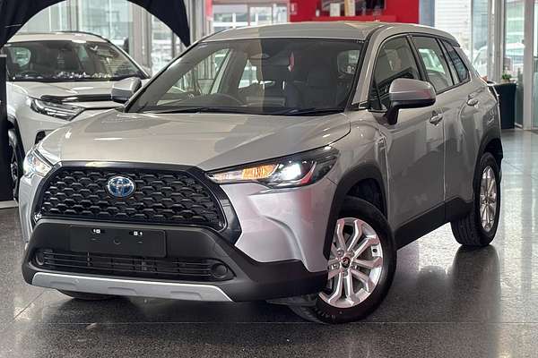 2024 Toyota Corolla Cross GX MXGH10R