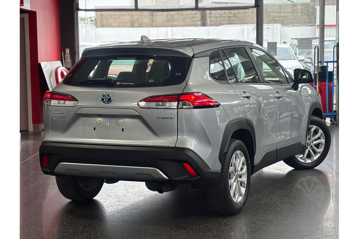 2024 Toyota Corolla Cross GX MXGH10R