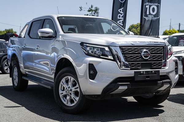 2025 Nissan Navara ST D23 4X4