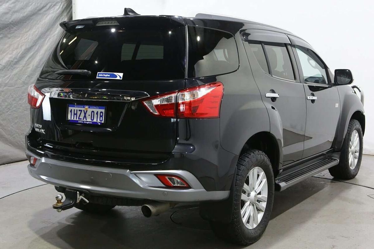 2017 Isuzu MU-X LS-T