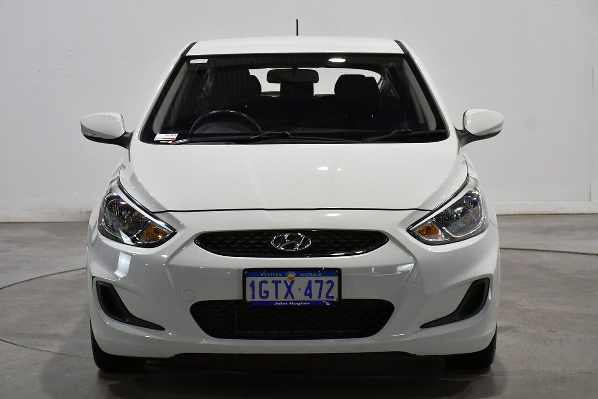 2019 Hyundai Accent Sport RB6