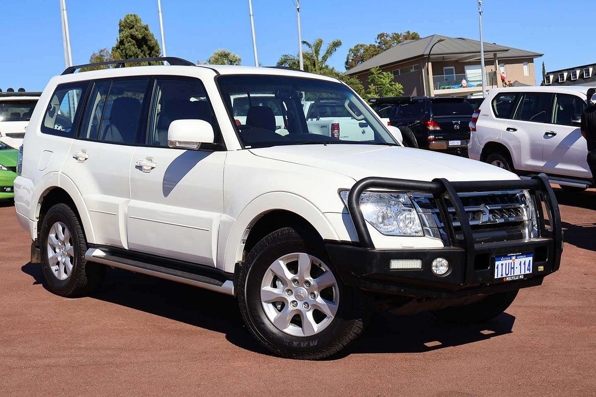 2019 Mitsubishi Pajero GLX NX