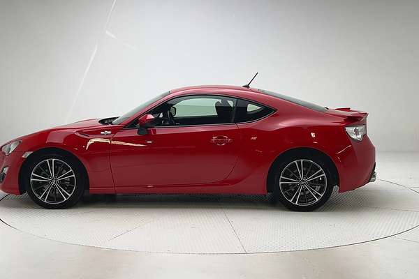 2014 Toyota 86 GTS ZN6 thumb-4