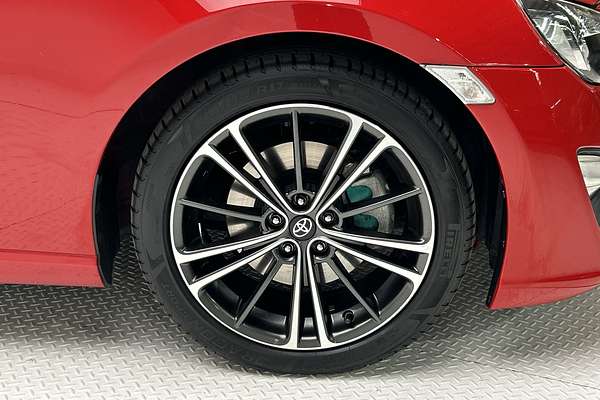 2014 Toyota 86 GTS ZN6 thumb-9