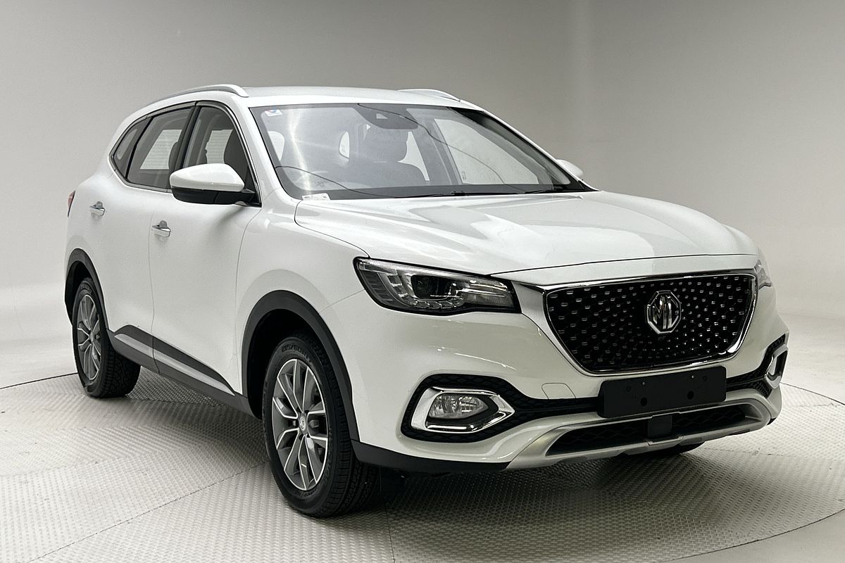 2022 MG HS Vibe SAS23