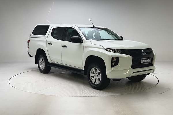 2023 Mitsubishi Triton GLX+ MR 4X4 thumb-1