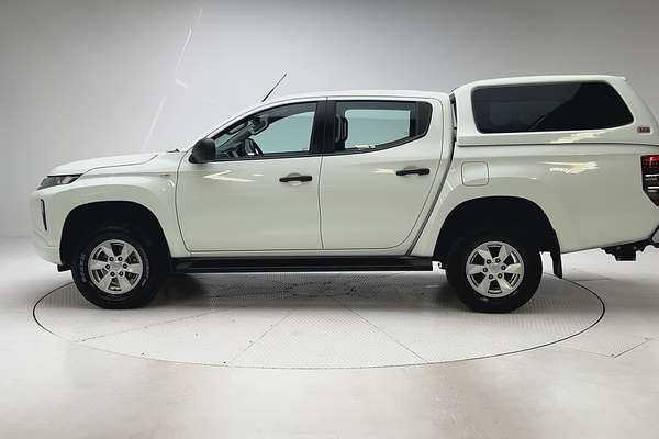 2023 Mitsubishi Triton GLX+ MR 4X4 thumb-4