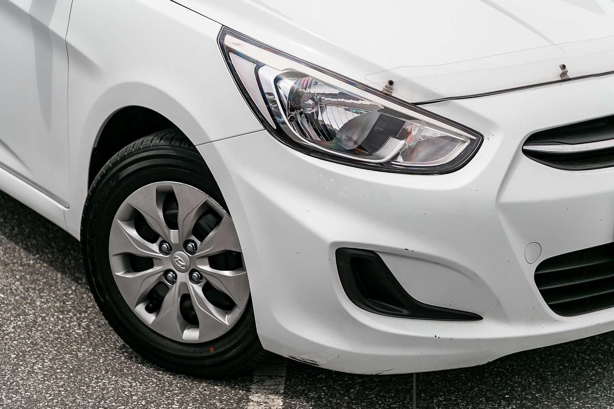 2016 Hyundai Accent Active RB4